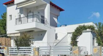 ID 1380 Отлична къща в Никити – само 500 м от морето